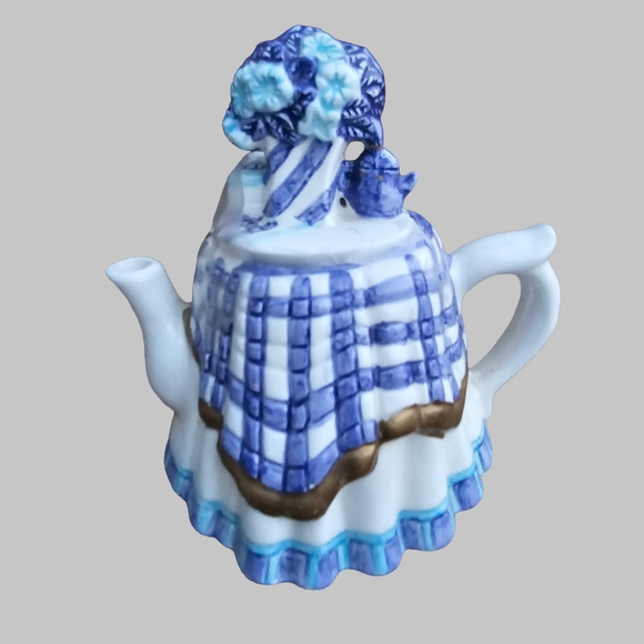 Other - Blue and White Ceramic Teapot Figurine